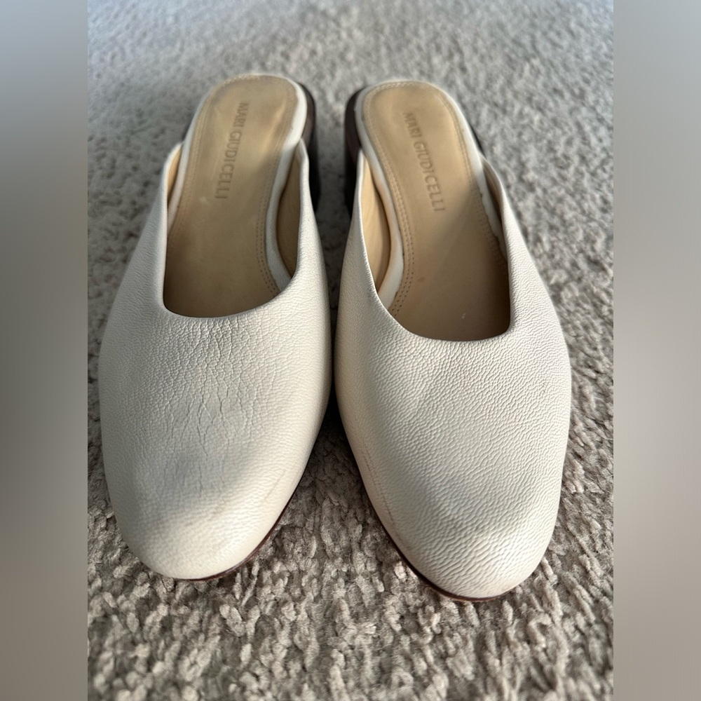 Mari Giudicelli leather mules - great condition